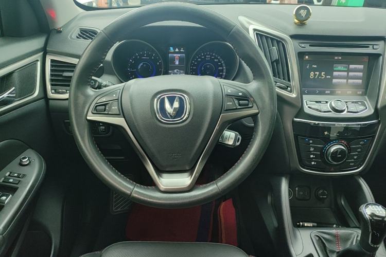 Used CHANGAN CS75 2014 2.0L Manual Luxury Version China V Standard Steering Wheel