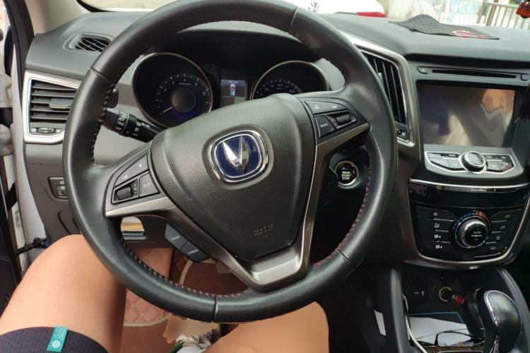 Used CHANGAN CS75 2014 1.8T Automatic Prestige Model China IV Standard Steering Wheel