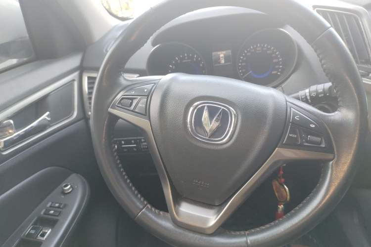 Used CHANGAN CS75 2014 2.0L Manual Leading Model China V Standard Steering Wheel