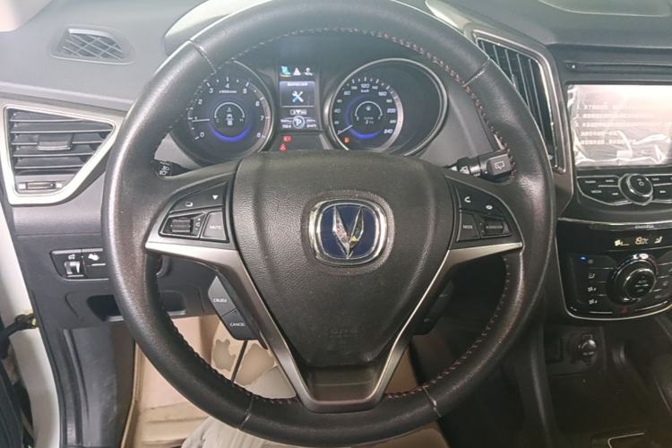 Used CHANGAN CS75 2014 1.8T Automatic Prestige Model China IV Standard Steering Wheel