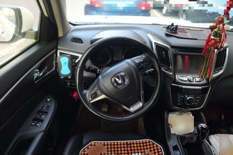 Used CHANGAN CS75 2014 2.0L Manual Luxury Version China IV Standard Steering Wheel