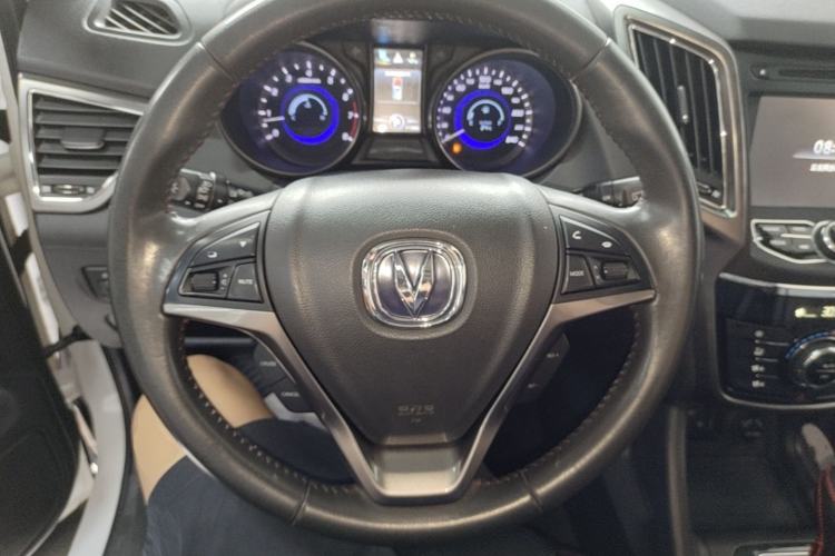 Used CHANGAN CS75 2014 1.8T Automatic Elite Model China IV Standard Steering Wheel
