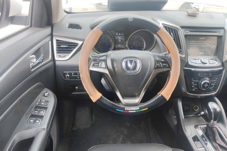 Used CHANGAN CS75 2014 1.8T Automatic Elite Model China IV Standard Steering Wheel