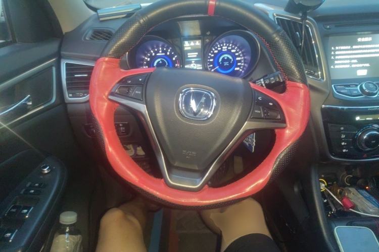 Used CHANGAN CS75 2014 2.0L Manual Leading Model China V Standard Steering Wheel