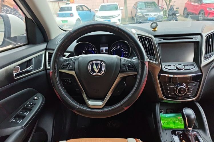 Used CHANGAN CS75 2014 1.8T Automatic Elite Model China IV Standard Steering Wheel