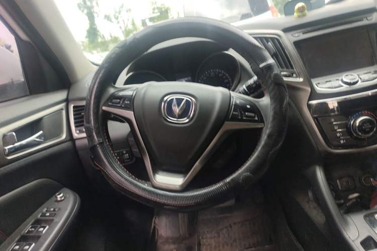 Used CHANGAN CS75 2014 1.8T Automatic Prestige Model China IV Standard Steering Wheel