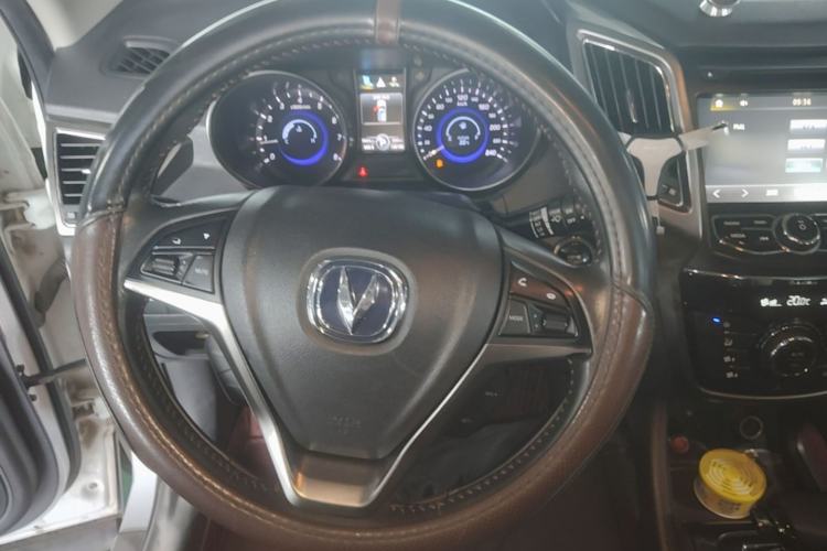 Used CHANGAN CS75 2014 1.8T Automatic Elite Version China V Standard Steering Wheel