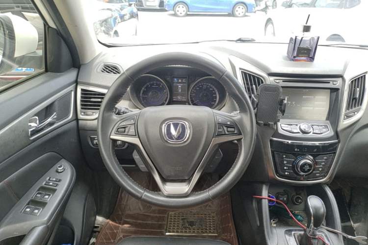 Used CHANGAN CS75 2014 1.8T Automatic Elite Version China V Standard Steering Wheel