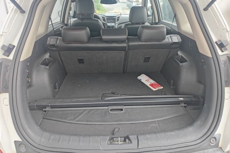 Used CHANGAN CS75 2014 2.0L Manual Leading Version China IV Standard Trunk