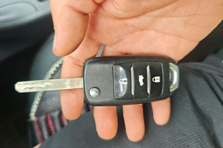 Used CHANGAN CS75 2014 2.0L Manual Luxury Version China IV Standard Vehicle Key
