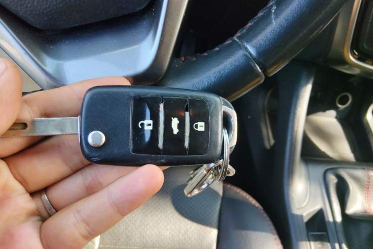 Used CHANGAN CS75 2014 2.0L Manual Luxury Version China V Standard Vehicle Key