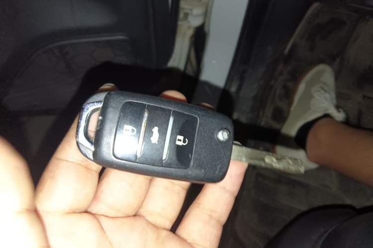 Used CHANGAN CS75 2014 2.0L Manual Luxury Version China IV Standard Vehicle Key