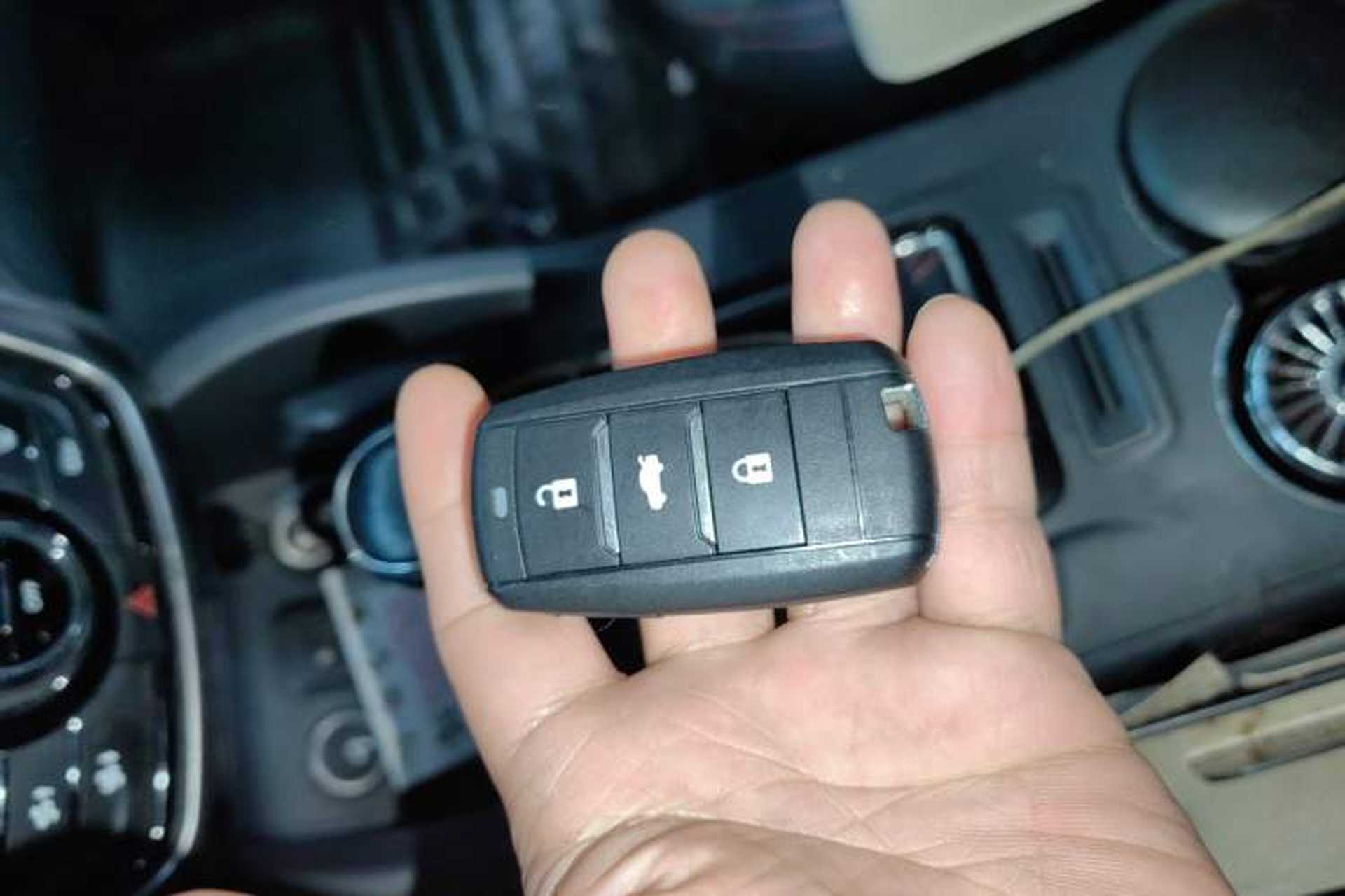 Used CHANGAN CS75 2014 1.8T Automatic Elite Model China IV Standard Vehicle Key