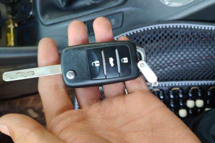 Used CHANGAN CS75 2014 2.0L Manual Luxury Version China IV Standard Vehicle Key