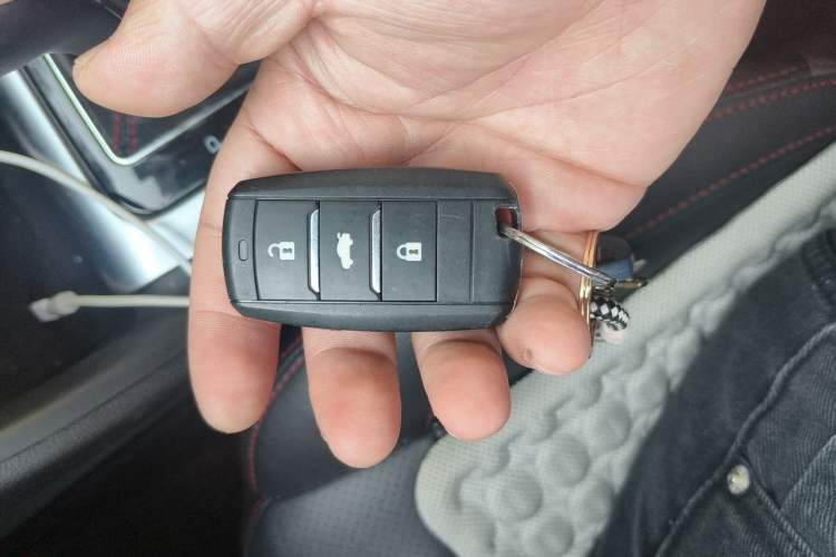 Used CHANGAN CS75 2014 1.8T Automatic Elite Version China V Standard Vehicle Key