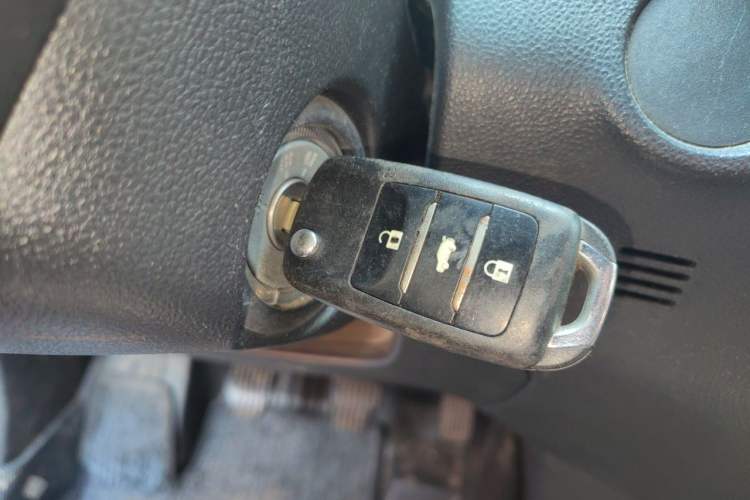 Used CHANGAN CS75 2014 2.0L Manual Luxury Version China IV Standard Vehicle Key
