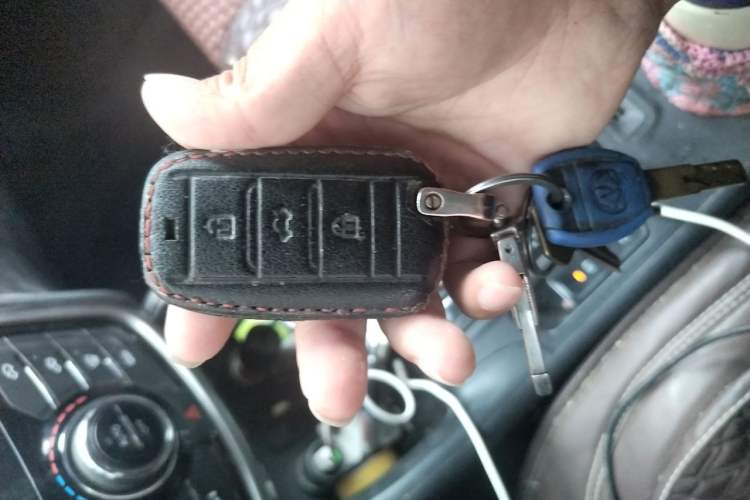 Used CHANGAN CS75 2014 1.8T Automatic Elite Model China IV Standard Vehicle Key