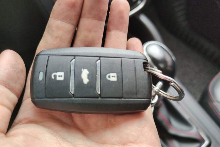 Used CHANGAN CS75 2014 1.8T Automatic Prestige Model China IV Standard Vehicle Key