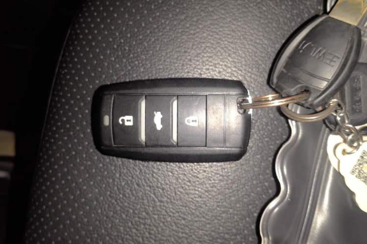 Used CHANGAN CS75 2014 1.8T Automatic Prestige Model China V Standard Vehicle Key