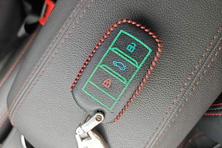 Used CHANGAN CS75 2014 1.8T Automatic Elite Model China IV Standard Vehicle Key