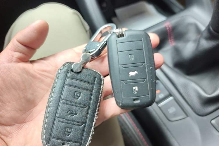 Used CHANGAN CS75 2014 2.0L Manual Leading Version China IV Standard Vehicle Key