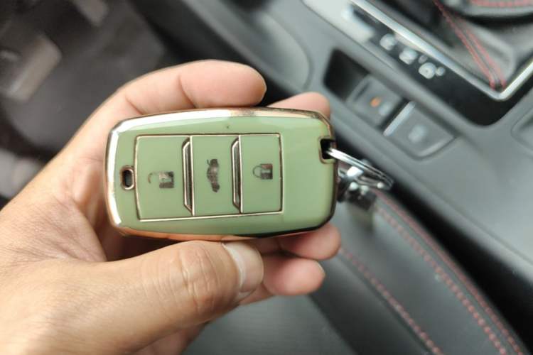 Used CHANGAN CS75 2014 1.8T Automatic Elite Version China V Standard Vehicle Key