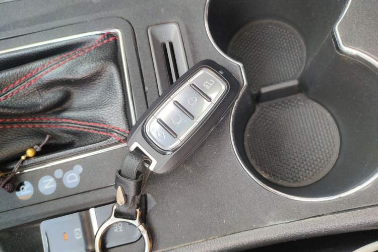 Used CHANGAN CS75 2014 1.8T Automatic Elite Version China V Standard Vehicle Key