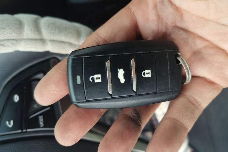 Used CHANGAN CS75 2014 2.0L Manual Leading Model China V Standard Vehicle Key