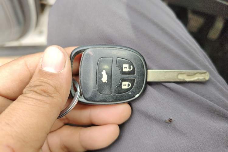 Used CHANGAN CS75 2014 2.0L Manual Luxury Version China IV Standard Vehicle Key