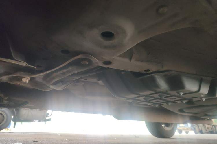 Used CHANGAN CS75 2014 1.8T Automatic Elite Version China V Standard Chassis Front Left