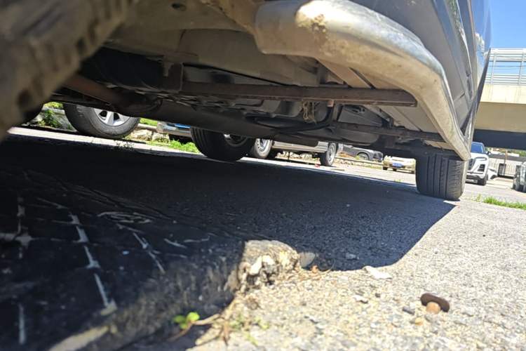 Used CHANGAN CS75 2014 1.8T Automatic Elite Model China IV Standard Chassis Front Left