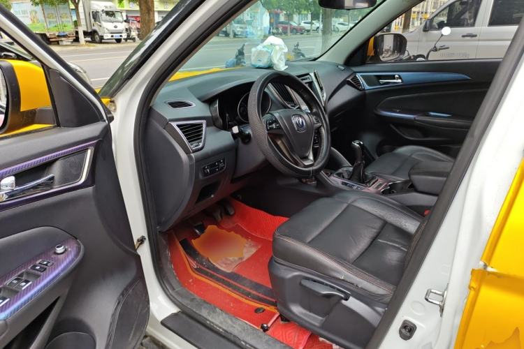 Used CHANGAN CS75 2014 2.0L Manual Luxury Version China V Standard Driver Seat