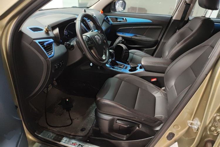 Used CHANGAN CS75 2014 1.8T Automatic Elite Model China IV Standard Driver Seat
