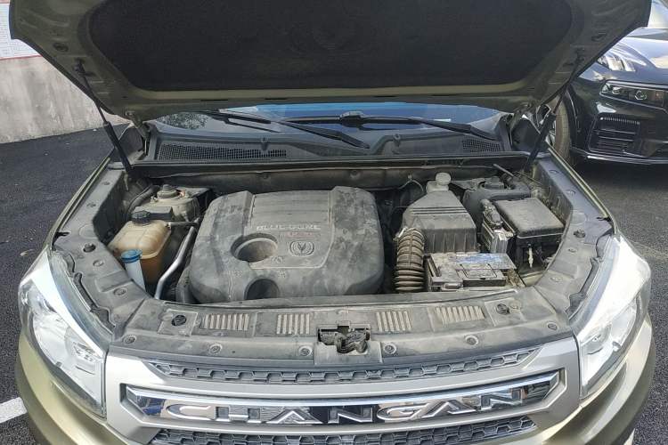 Used CHANGAN CS75 2014 1.8T Automatic Elite Version China V Standard Engine Bay