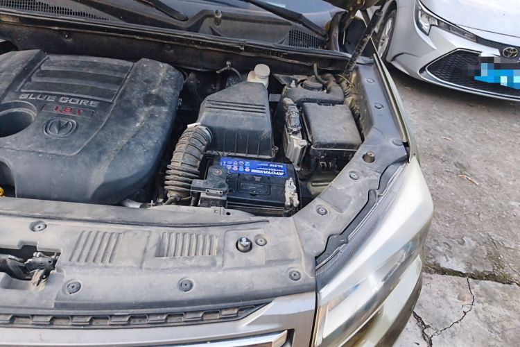 Used CHANGAN CS75 2014 1.8T Automatic Elite Model China IV Standard Engine Bay Left