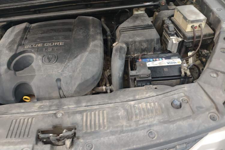 Used CHANGAN CS75 2014 1.8T Automatic Prestige Model China V Standard Engine Bay Left