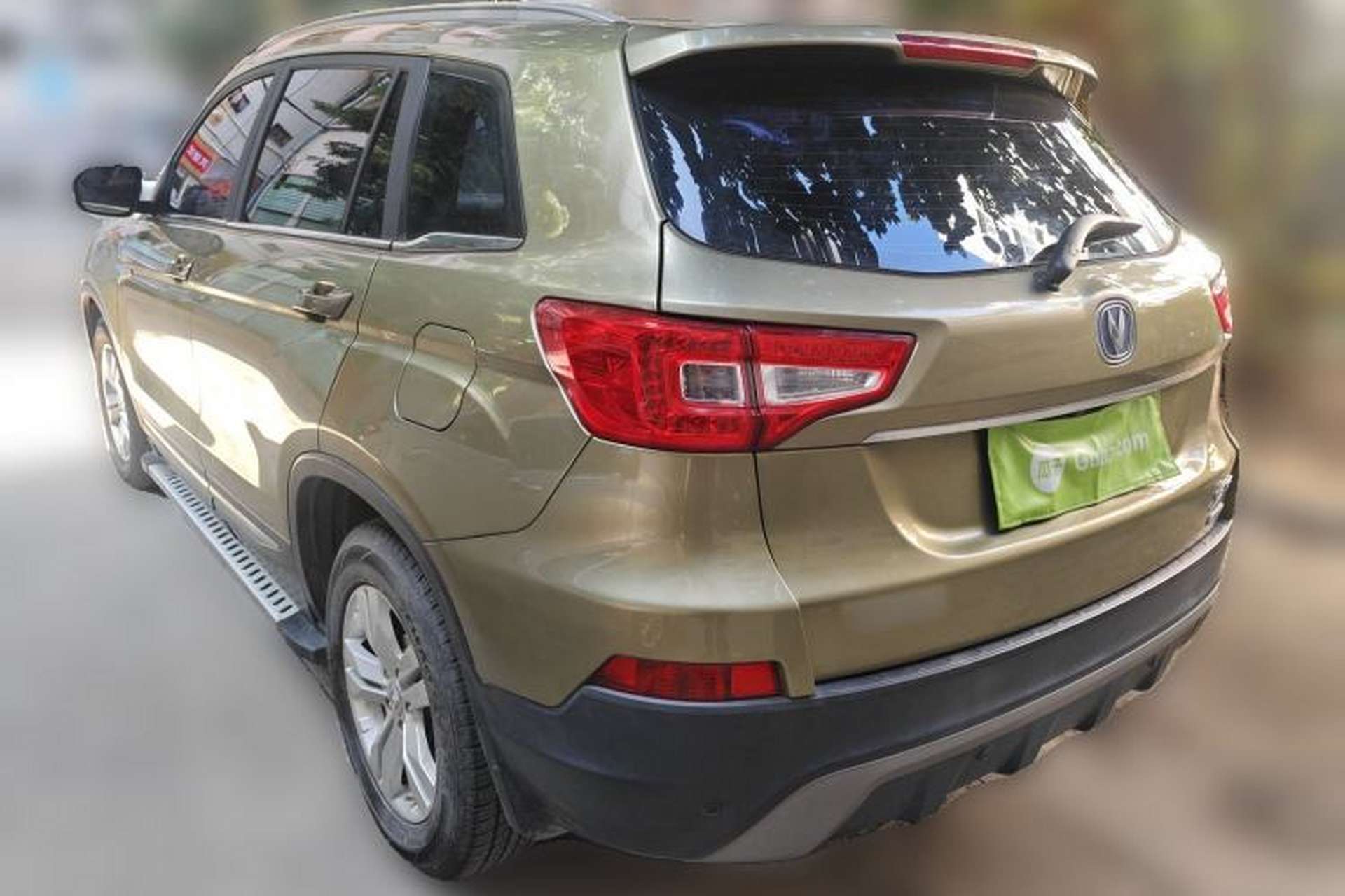 Used CHANGAN CS75 2014 2.0L Manual Luxury Version China V Standard Exterior 2