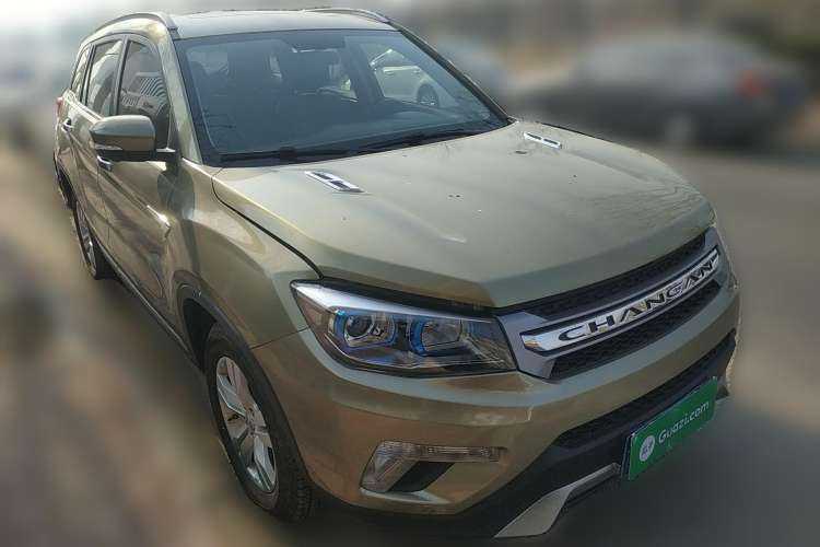 Used CHANGAN CS75 2014 1.8T Automatic Prestige Model China IV Standard Front Right 45 Deg