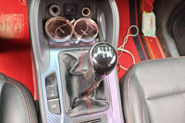 Used CHANGAN CS75 2014 2.0L Manual Luxury Version China V Standard Gear Lever