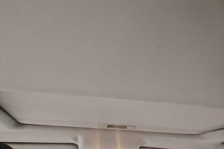 Used CHANGAN CS75 2014 1.8T Automatic Prestige Model China V Standard Headliner