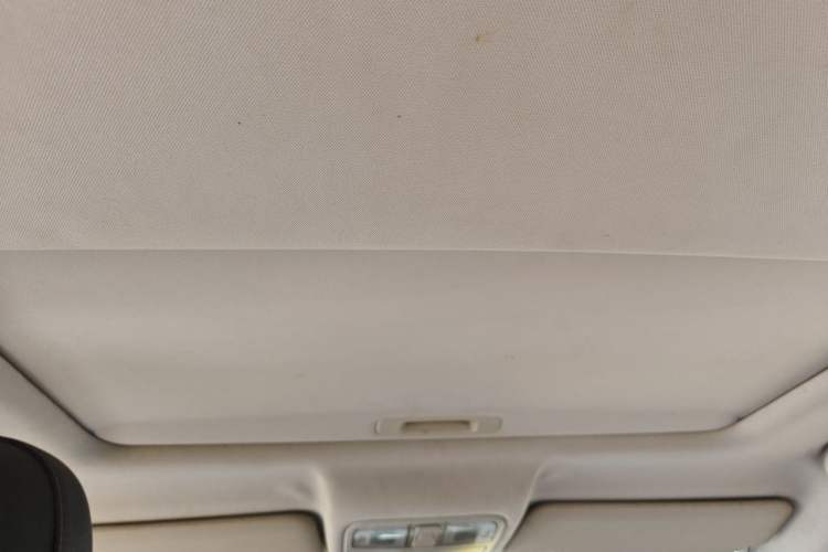 Used CHANGAN CS75 2014 2.0L Manual Luxury Version China V Standard Headliner