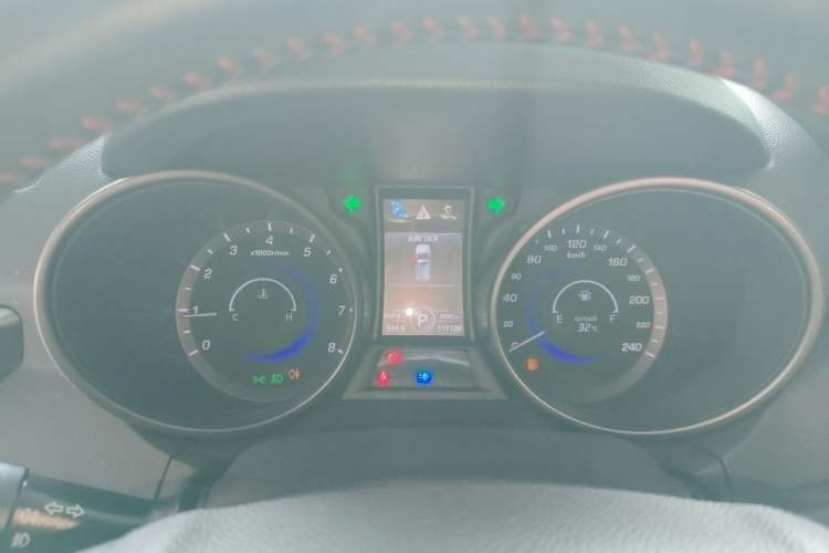 Used CHANGAN CS75 2014 1.8T Automatic Elite Model China IV Standard Instrument Cluster