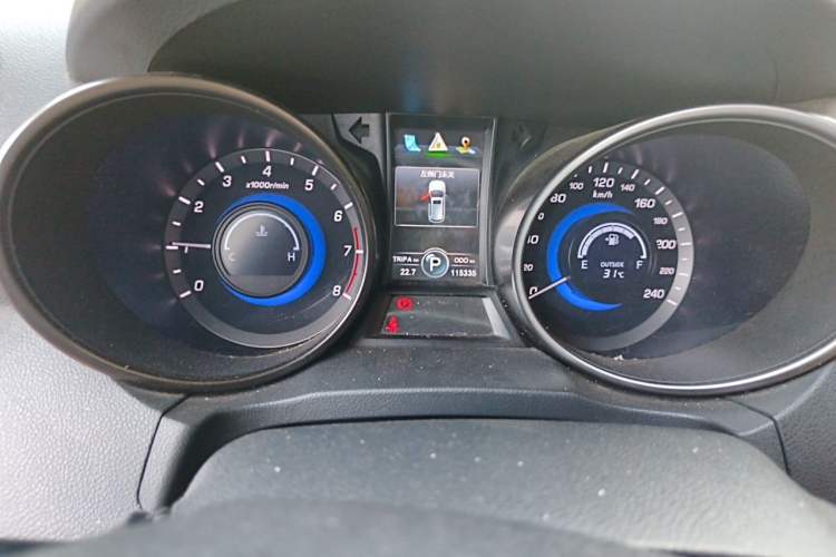 Used CHANGAN CS75 2014 1.8T Automatic Elite Model China IV Standard Instrument Cluster
