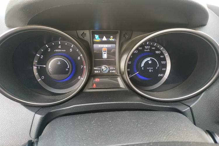 Used CHANGAN CS75 2014 1.8T Automatic Prestige Model China IV Standard Instrument Cluster