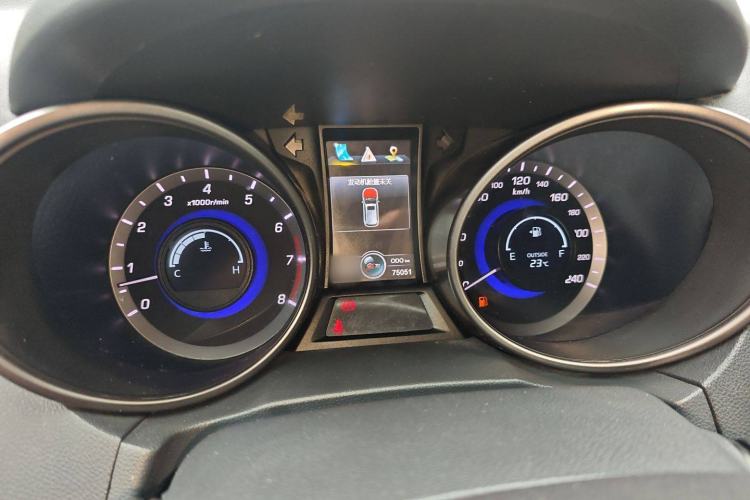 Used CHANGAN CS75 2014 2.0L Manual Luxury Version China IV Standard Instrument Cluster