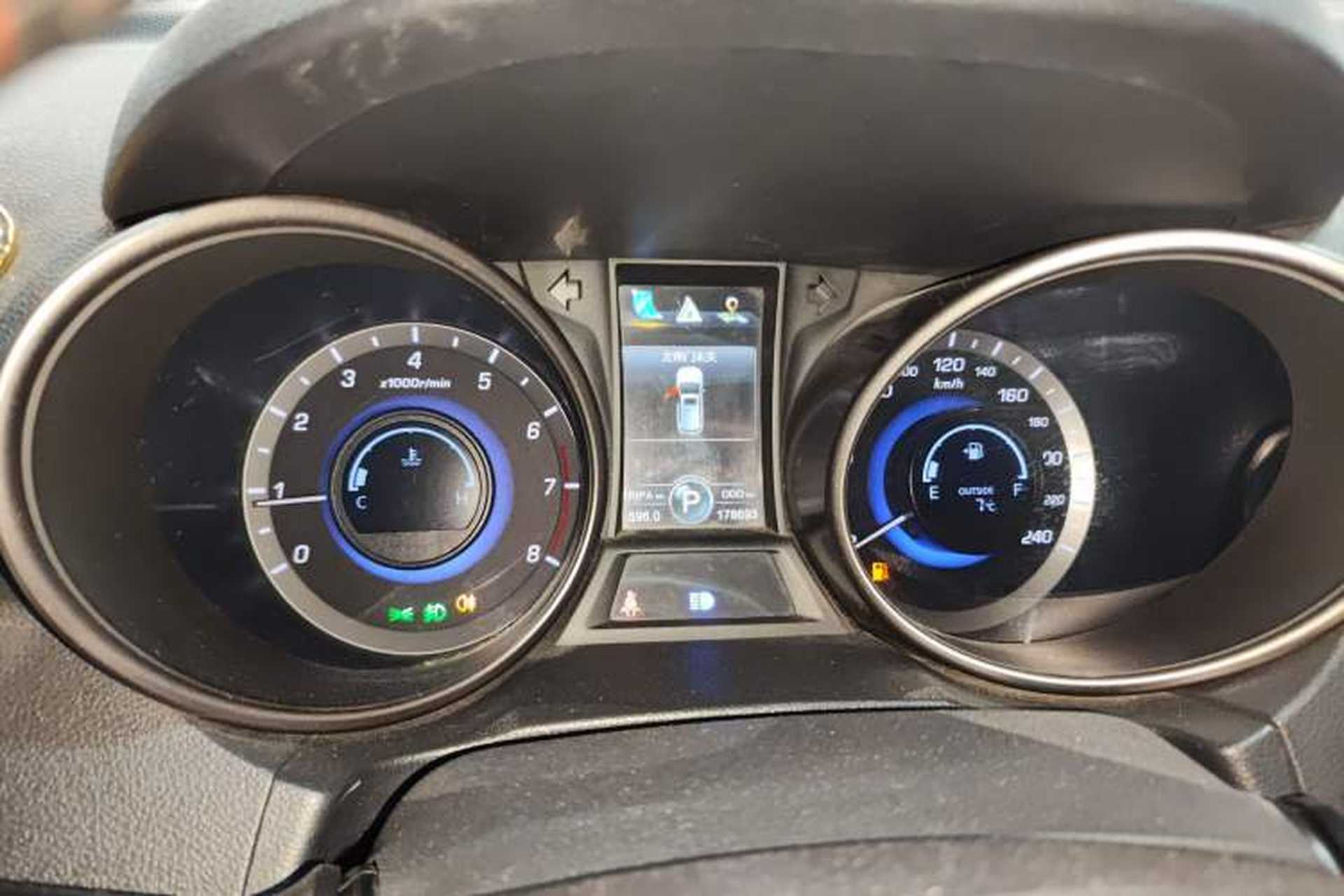 Used CHANGAN CS75 2014 1.8T Automatic Elite Model China IV Standard Instrument Cluster