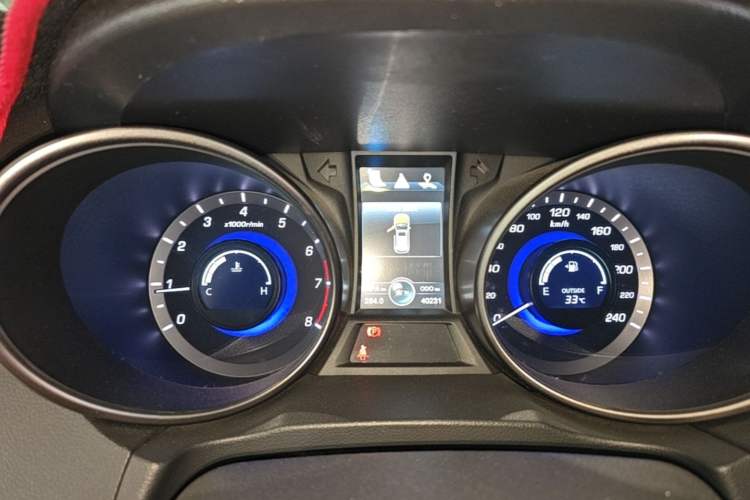 Used CHANGAN CS75 2014 2.0L Manual Luxury Version China IV Standard Instrument Cluster