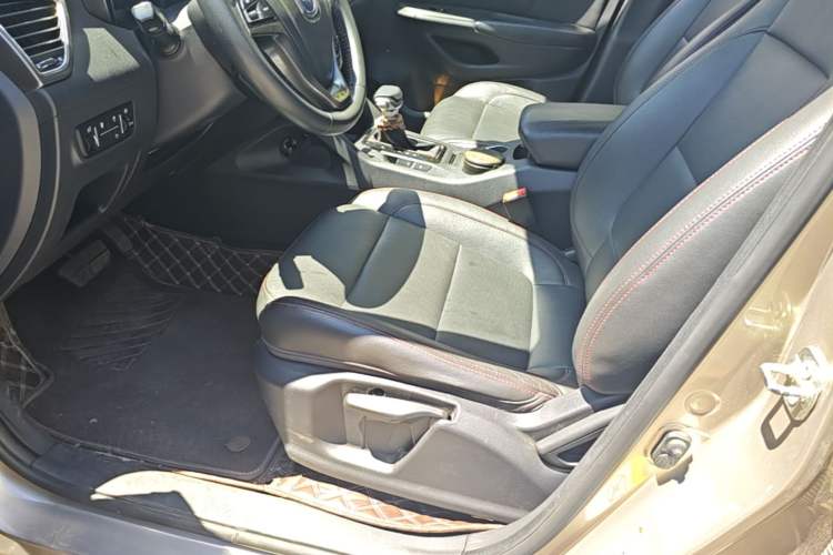 Used CHANGAN CS75 2014 1.8T Automatic Elite Model China IV Standard Left Front Seat