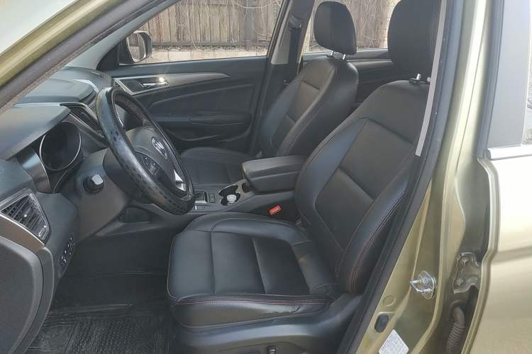 Used CHANGAN CS75 2014 1.8T Automatic Prestige Model China IV Standard Left Front Seat