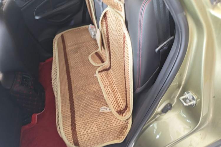 Used CHANGAN CS75 2014 1.8T Automatic Elite Model China IV Standard Left Rear Seat